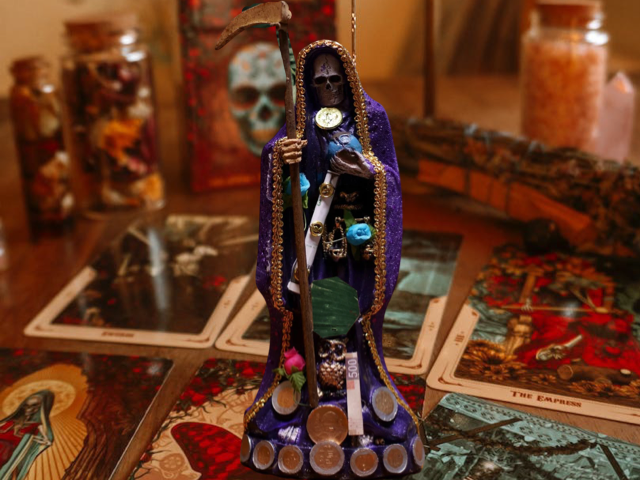 La Morada - Purple Santa Muerte (Gold Lining)